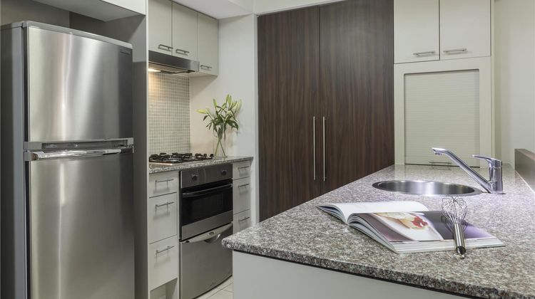Oaks Brisbane Aurora Suites Room