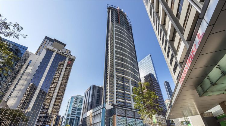 Oaks Brisbane Aurora Suites Exterior
