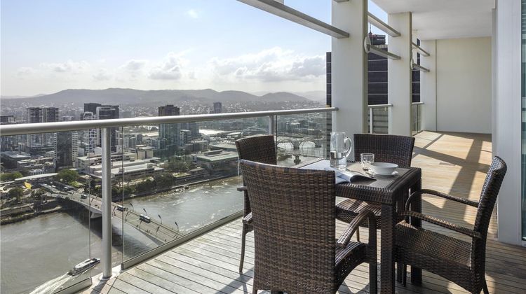 Oaks Casino Tower Suites Suite