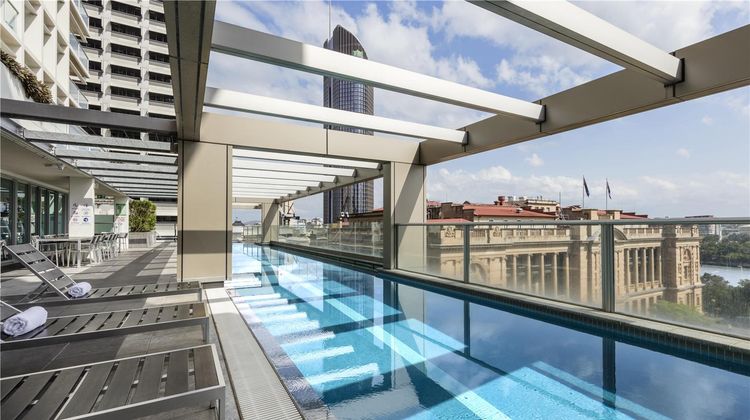 Oaks Casino Tower Suites Pool