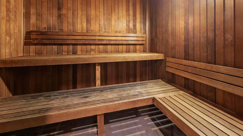 <b>Oaks Brisbane Festival Suites Spa</b>. Images powered by <a href="https://iceportal.shijigroup.com/" title="IcePortal" target="_blank">IcePortal</a>.