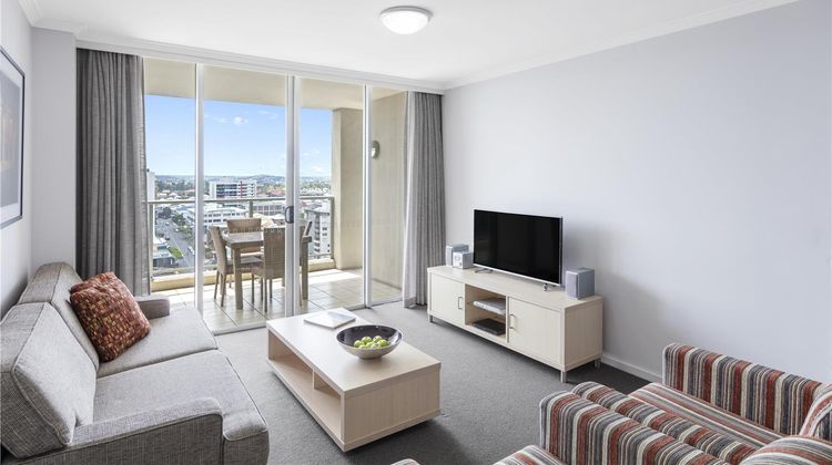 Oaks Brisbane Lexicon Suites Suite