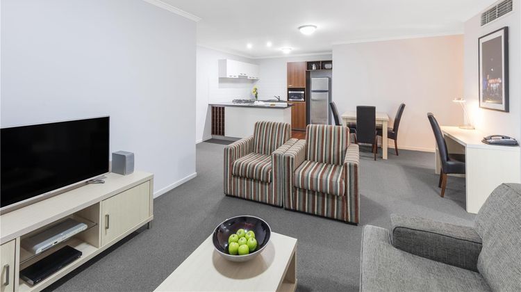 Oaks Brisbane Lexicon Suites Suite