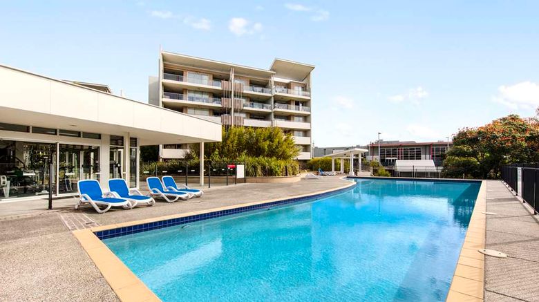 <b>Oaks Brisbane Mews Suites Pool</b>. Images powered by <a href="https://iceportal.shijigroup.com/" title="IcePortal" target="_blank">IcePortal</a>.