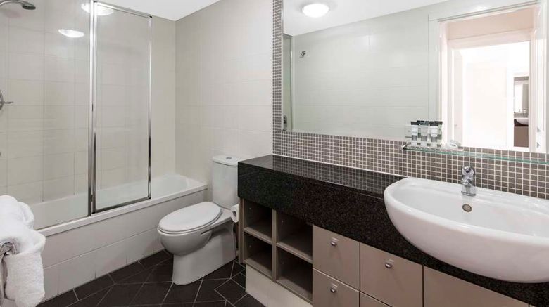 <b>Oaks Brisbane Mews Suites Room</b>. Images powered by <a href="https://iceportal.shijigroup.com/" title="IcePortal" target="_blank">IcePortal</a>.
