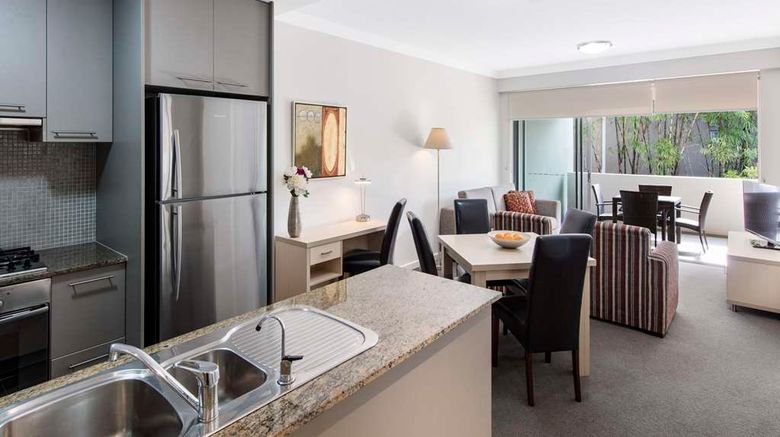 <b>Oaks Brisbane Mews Suites Room</b>. Images powered by <a href="https://iceportal.shijigroup.com/" title="IcePortal" target="_blank">IcePortal</a>.