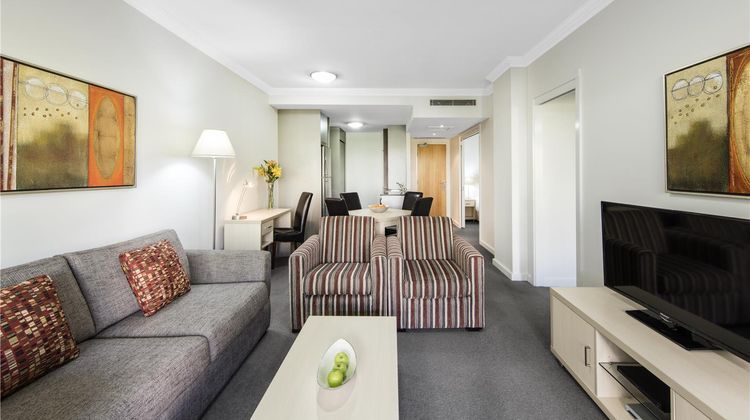 Oaks Brisbane Mews Suites Suite