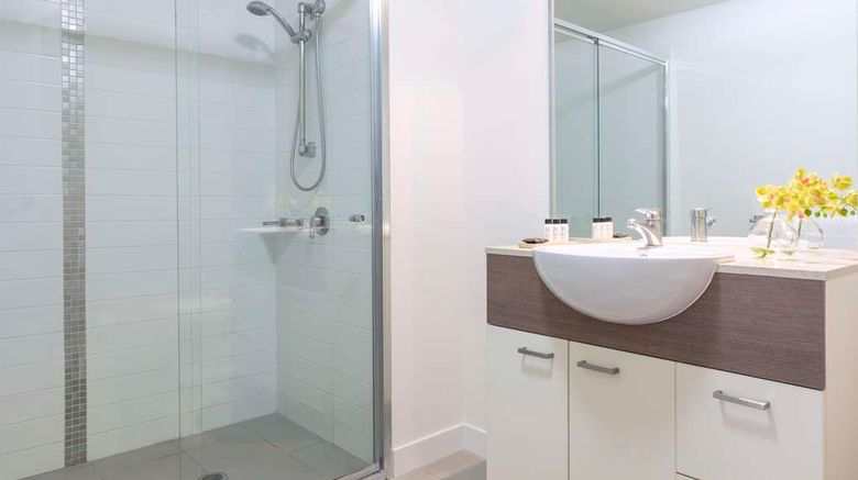 <b>Oaks Brisbane Charlotte Suites Room</b>. Images powered by <a href="https://iceportal.shijigroup.com/" title="IcePortal" target="_blank">IcePortal</a>.
