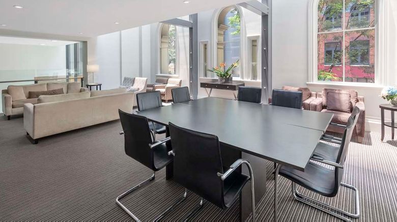<b>Oaks Brisbane Charlotte Suites Restaurant</b>. Images powered by <a href="https://iceportal.shijigroup.com/" title="IcePortal" target="_blank">IcePortal</a>.