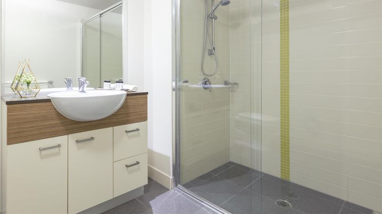 Oaks Brisbane Charlotte Suites Room
