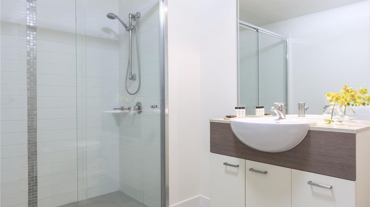 Oaks Brisbane Charlotte Suites Room