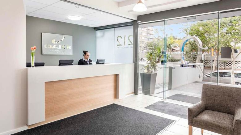 <b>Oaks Brisbane on Margaret Suites Lobby</b>. Images powered by <a href="https://iceportal.shijigroup.com/" title="IcePortal" target="_blank">IcePortal</a>.