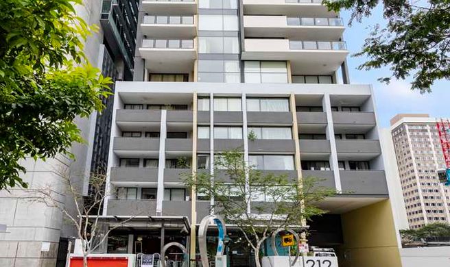Oaks Brisbane on Margaret Suites Exterior