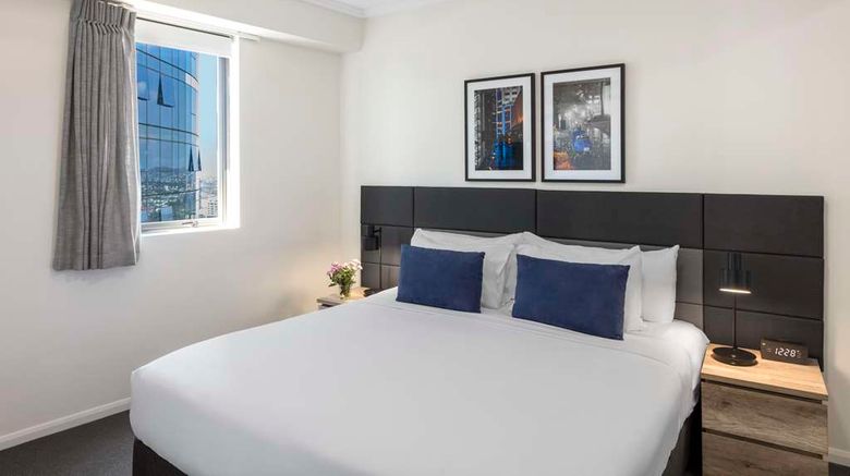 <b>Oaks Brisbane on Margaret Suites Suite</b>. Images powered by <a href="https://iceportal.shijigroup.com/" title="IcePortal" target="_blank">IcePortal</a>.