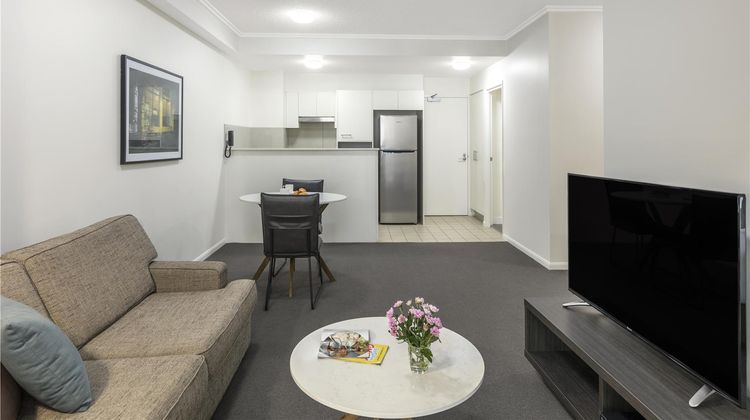 Oaks Brisbane on Margaret Suites Suite