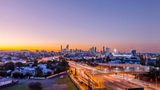 Oaks Brisbane Woolloongabba Suites Exterior