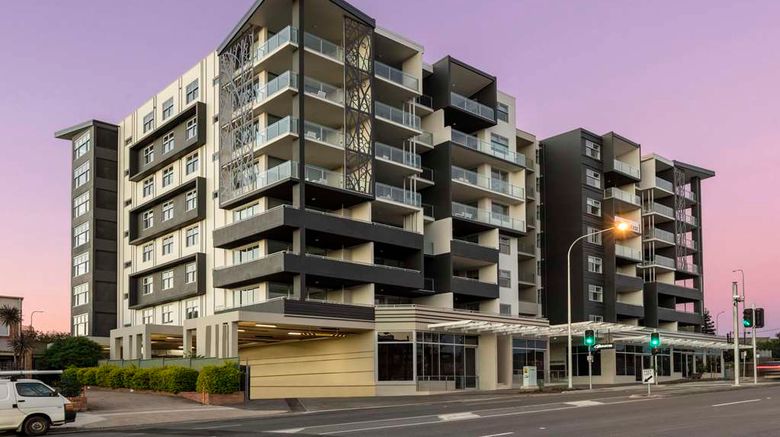 <b>Oaks Brisbane Woolloongabba Suites Exterior</b>. Images powered by <a href="https://iceportal.shijigroup.com/" title="IcePortal" target="_blank">IcePortal</a>.