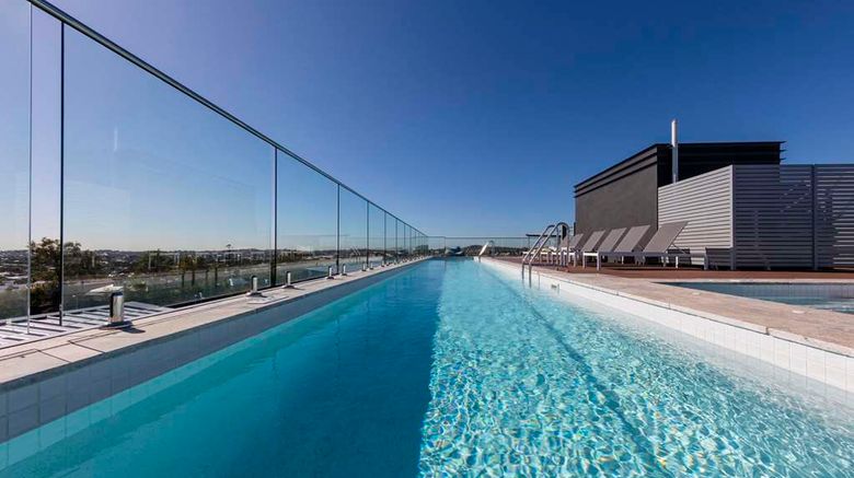 <b>Oaks Brisbane Woolloongabba Suites Pool</b>. Images powered by <a href="https://iceportal.shijigroup.com/" title="IcePortal" target="_blank">IcePortal</a>.