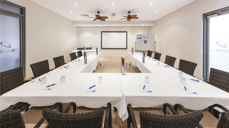 Oaks Broome Meeting