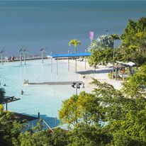 Oaks Cairns Hotel