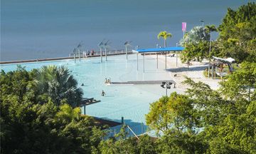 Oaks Cairns Hotel