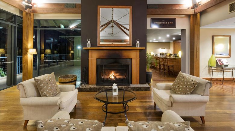 <b>Oaks Cypress Lakes Resort Lobby</b>. Images powered by <a href="https://iceportal.shijigroup.com/" title="IcePortal" target="_blank">IcePortal</a>.