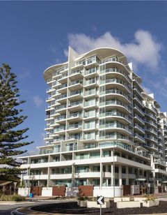 Oaks Glenelg Liberty Suites