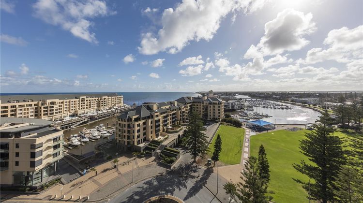 Oaks Glenelg Liberty Suites Exterior