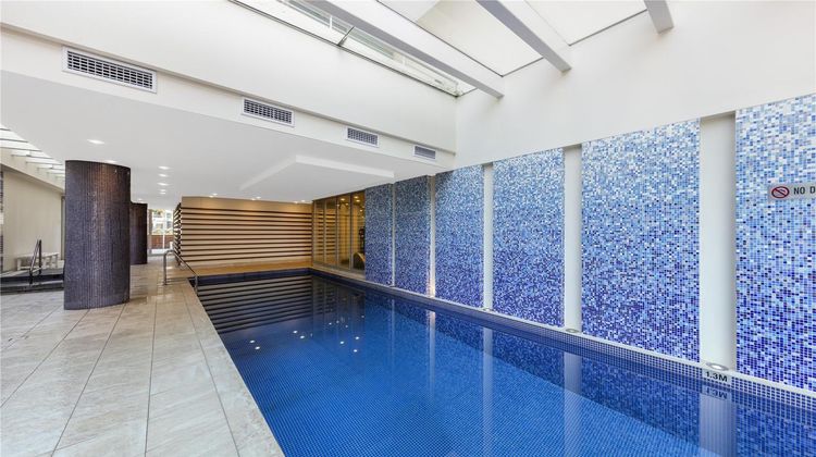 Oaks Glenelg Liberty Suites Pool