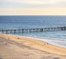 Oaks Glenelg Plaza Pier Suites Exterior