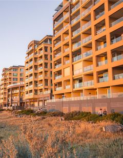 Oaks Glenelg Plaza Pier Suites