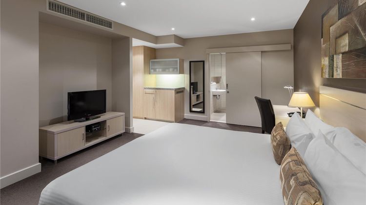 Oaks Glenelg Plaza Pier Suites Suite