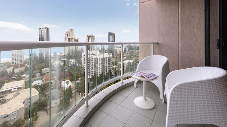 <b>Oaks Gold Coast Hotel Room</b>. Images powered by <a href="https://iceportal.shijigroup.com/" title="IcePortal" target="_blank">IcePortal</a>.