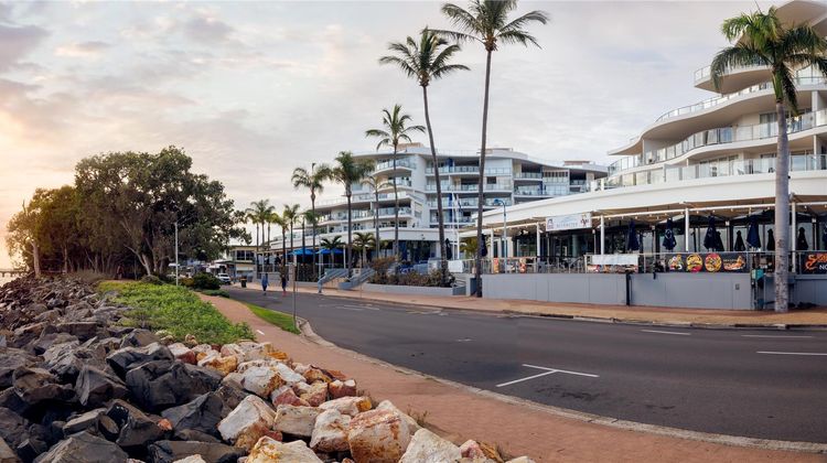 Oaks Hervey Bay Resort and Spa Exterior