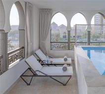 Oaks Ibn Battuta Gate Dubai Room