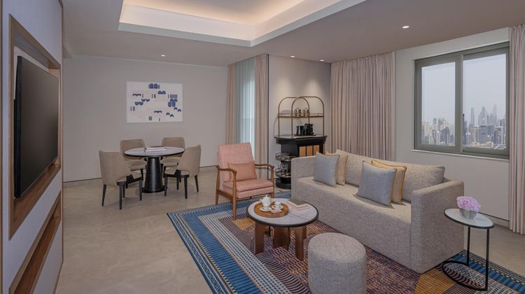 Oaks Ibn Battuta Gate Dubai Room