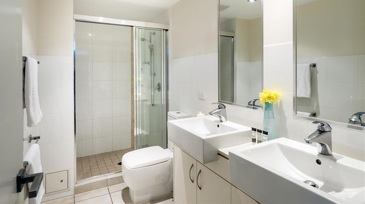 Oaks Ipswich Aspire Suites Room