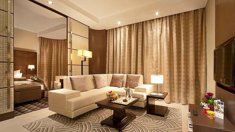 <b>Oaks Liwa Executive Suites Room</b>. Images powered by <a href="https://iceportal.shijigroup.com/" title="IcePortal" target="_blank">IcePortal</a>.