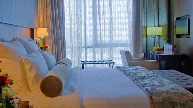 Oaks Liwa Executive Suites Room