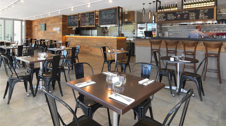 Oaks Mackay Rivermarque Hotel Restaurant