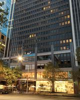 Oaks Melbourne on Collins Street