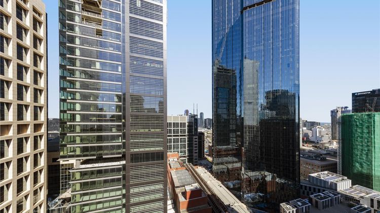 Oaks Melbourne on Collins Street Room