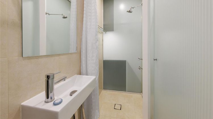 Oaks Melbourne on Collins Street Room