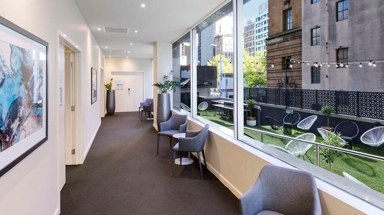 <b>Oaks Melbourne on Market Hotel Meeting</b>. Images powered by <a href="https://iceportal.shijigroup.com/" title="IcePortal" target="_blank">IcePortal</a>.