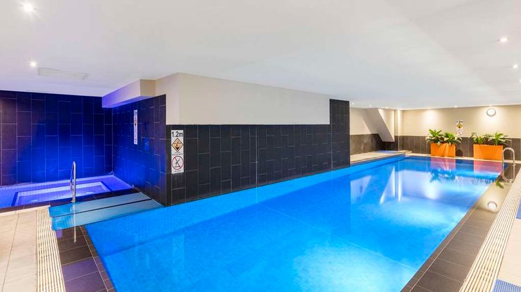 Oaks Melbourne on Market Hotel Pool