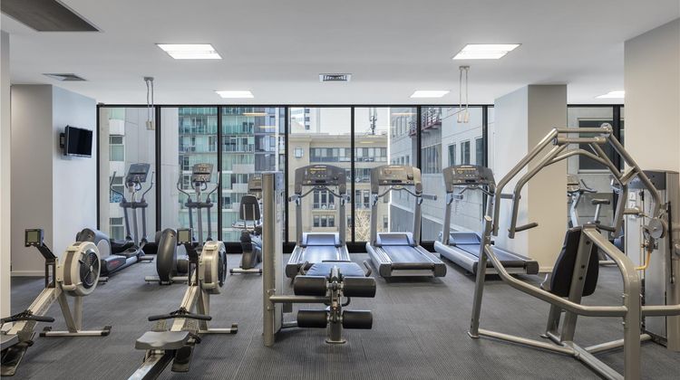 Oaks Melbourne on William Suites Health