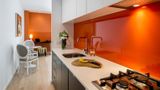 Oaks Melbourne South Yarra Suites Room