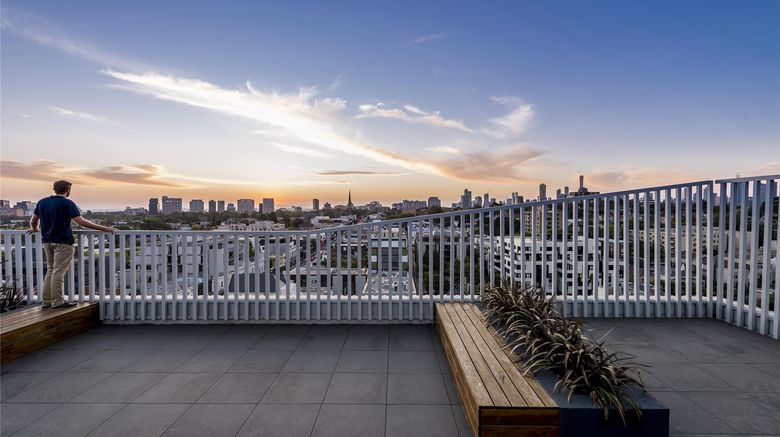 <b>Oaks Melbourne South Yarra Suites Exterior</b>. Images powered by <a href="https://iceportal.shijigroup.com/" title="IcePortal" target="_blank">IcePortal</a>.