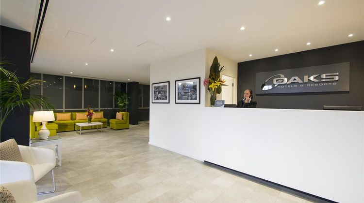 Oaks Melbourne South Yarra Suites Lobby