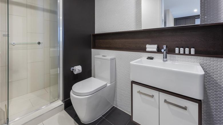 <b>Oaks Melbourne Southbank Suites Room</b>. Images powered by <a href="https://iceportal.shijigroup.com/" title="IcePortal" target="_blank">IcePortal</a>.